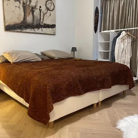 Logies One Unit Pensión Ostende